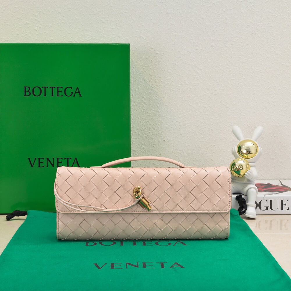 Powder pink Bottega Veneta Andiamo Clutch (HIGH-END GRADE) - Image 2