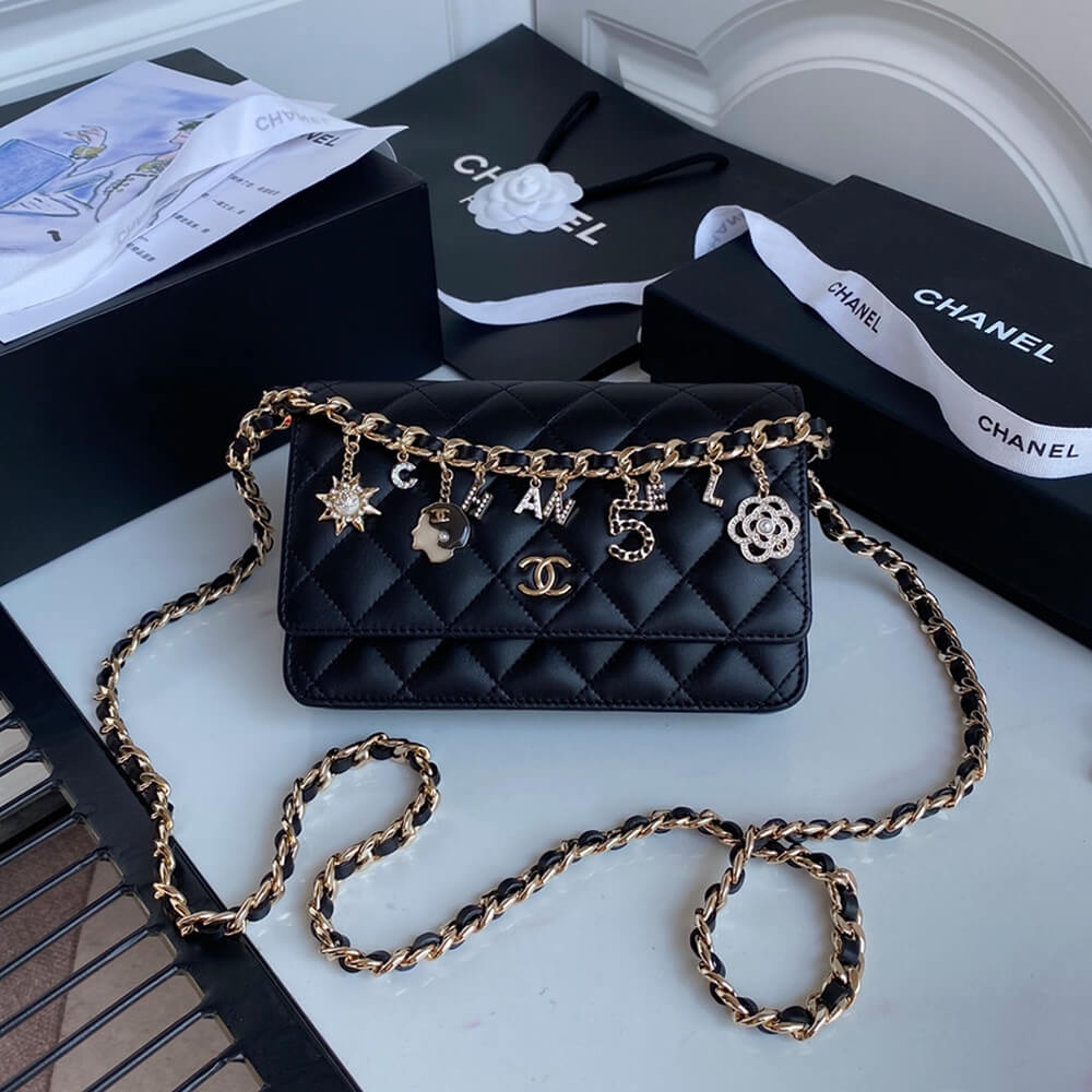 Black CHANEL Wallet on Chain - Image 2