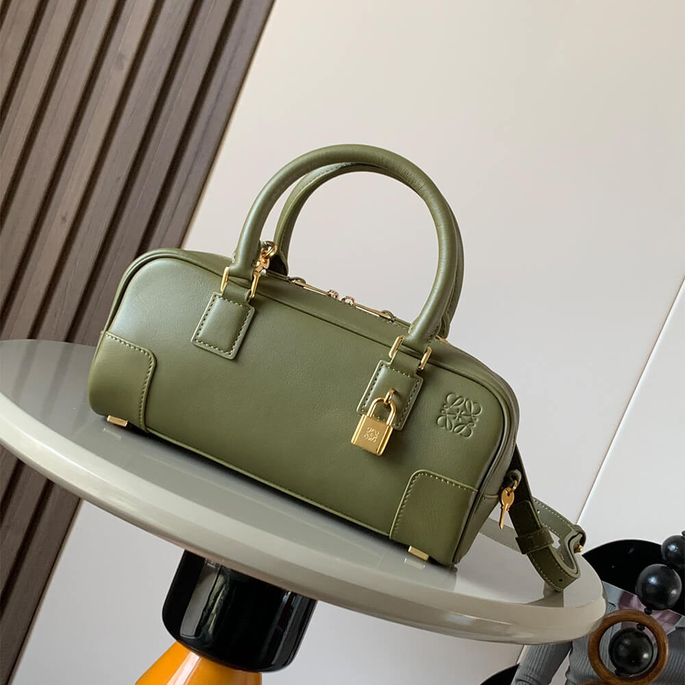 LOEWE Amazona 23 Cropped bag in nappa calfskin (HIGH-END GRADE) - Image 2