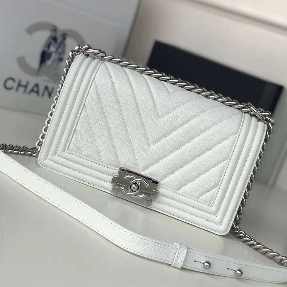 BOY CHANEL HANDBAG - Image 2