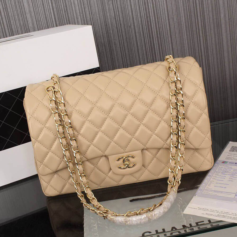 CHANEL Classic Maxi Handbag - Image 2