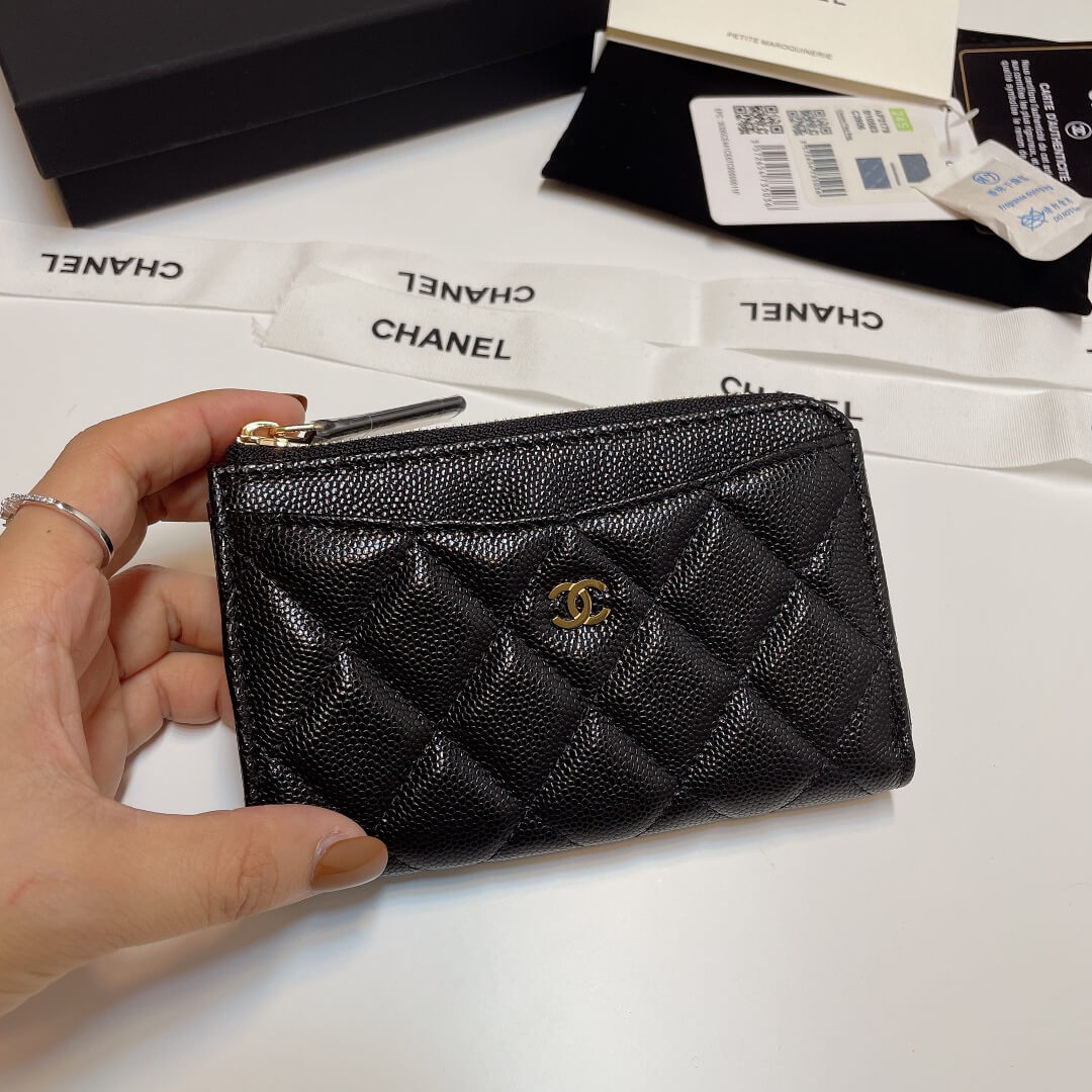 Chanel Classic Zipped Card Holder - Image 2