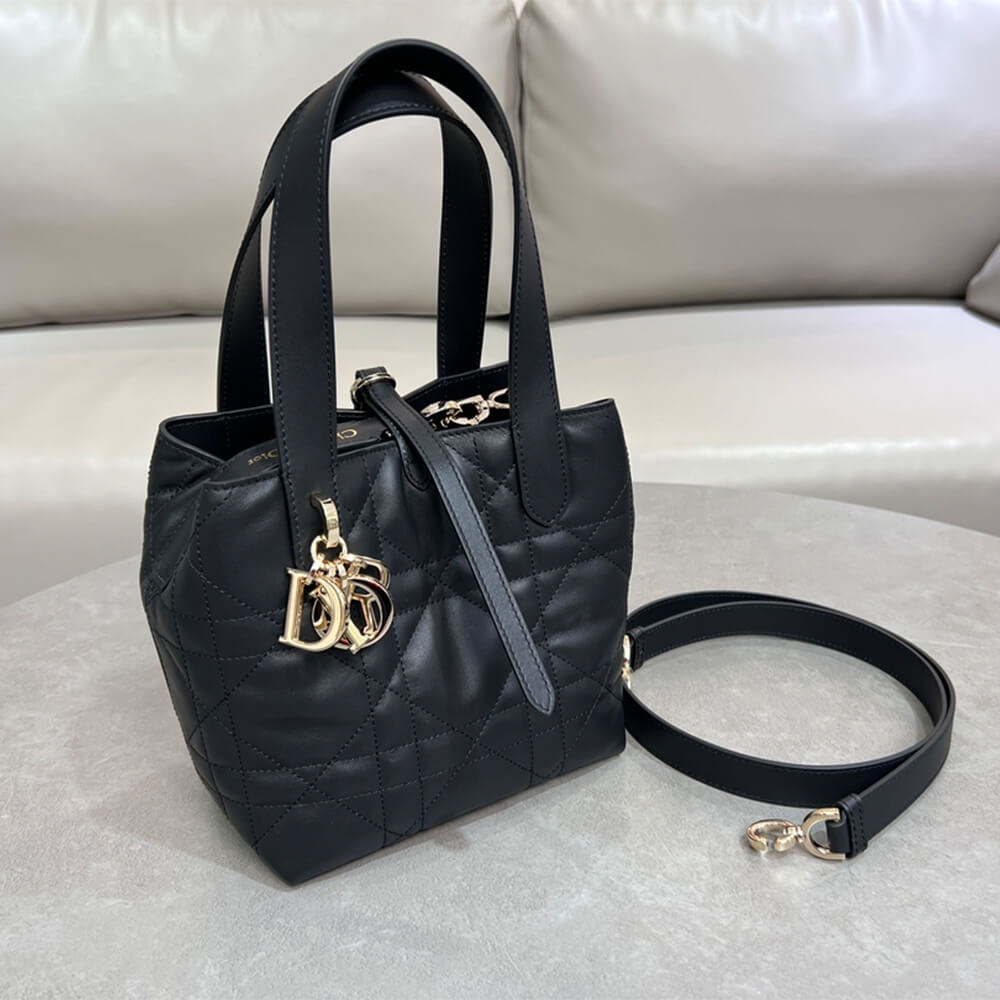 Small Dior Toujours Vertical Tote Bag - Image 3