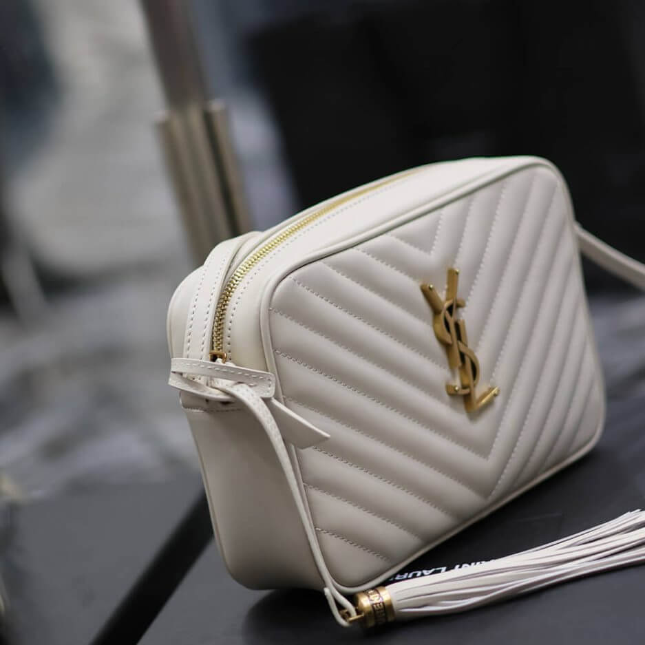 White YSL LOU CAMERA BAG IN QUILTED LEATHER - Image 3