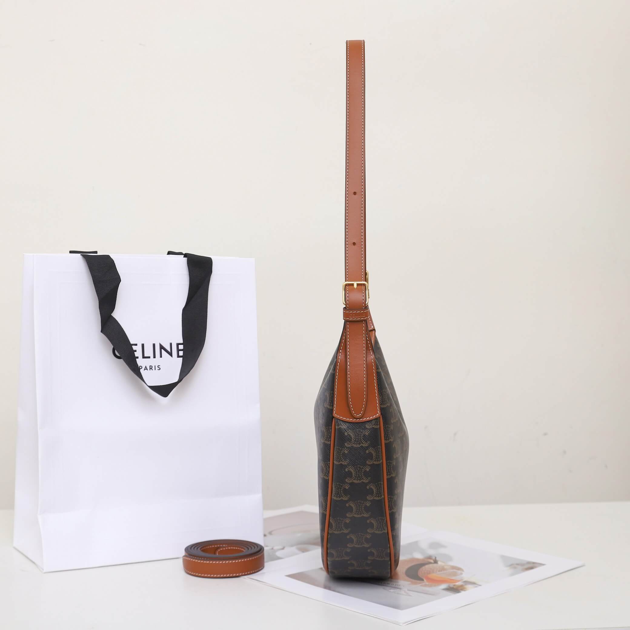 CELINE HELO?SE TRIOMPHE LOGO PRINTED calfskin small bag - Image 3