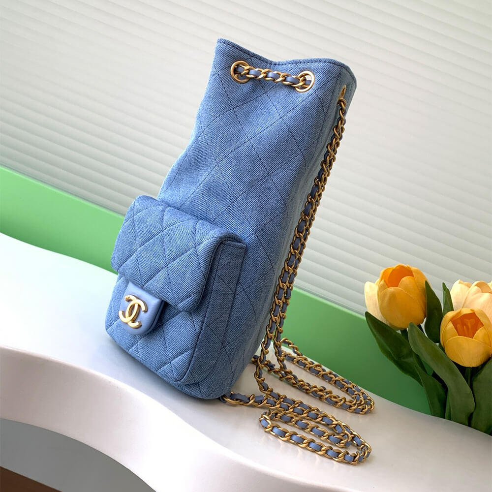 CHANEL Backpack (high-end grade) - Image 3