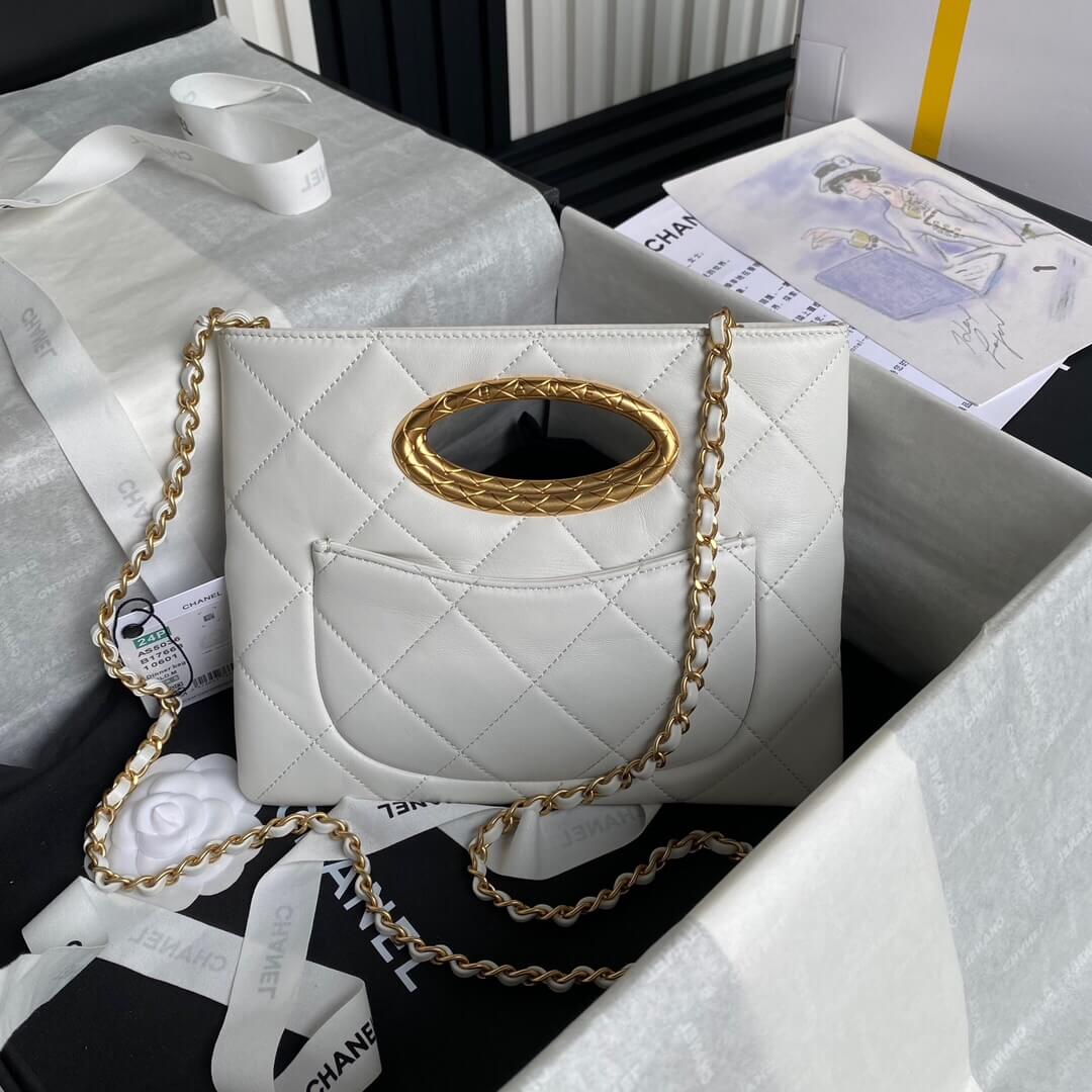 White Chanel Clutch (high-end grade) - Image 3