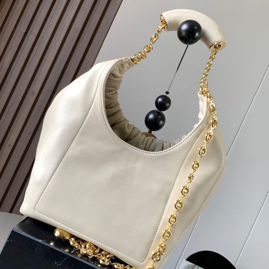 Cream White Loewe Small Squeeze bag in nappa lambskin - Image 4