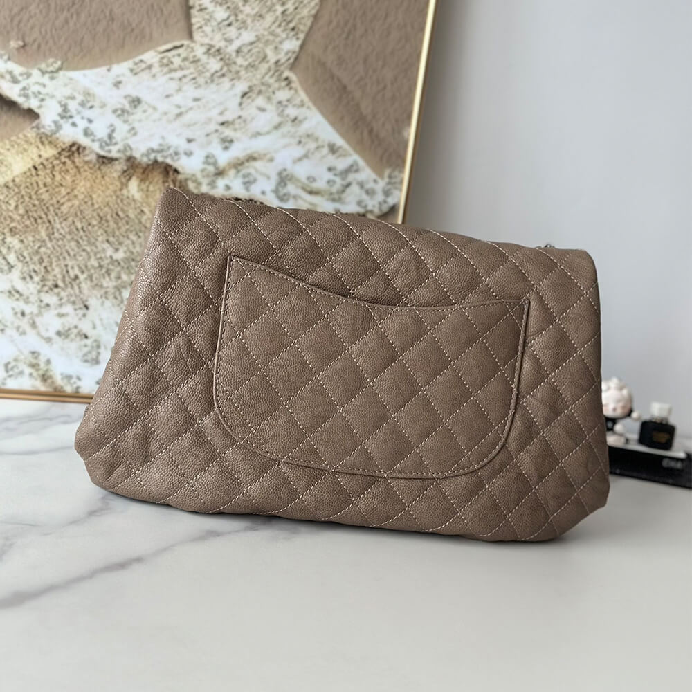 Chanel Vintage Cloud Bag (high-end grade) - Image 4