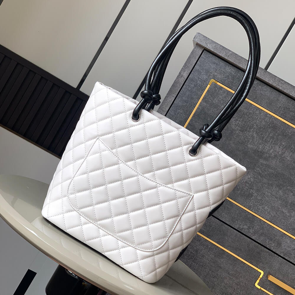 Chanel Cambon Line Medium Tote (high-end grade) - Image 4