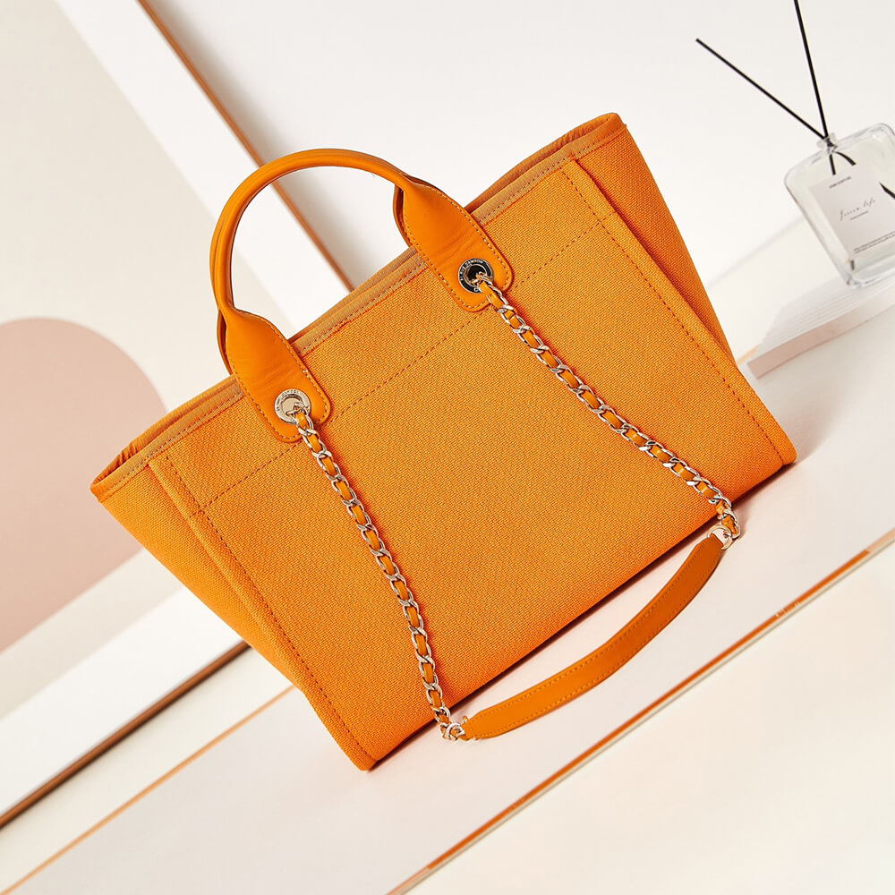 Chanel Small Tote Bag - Image 4