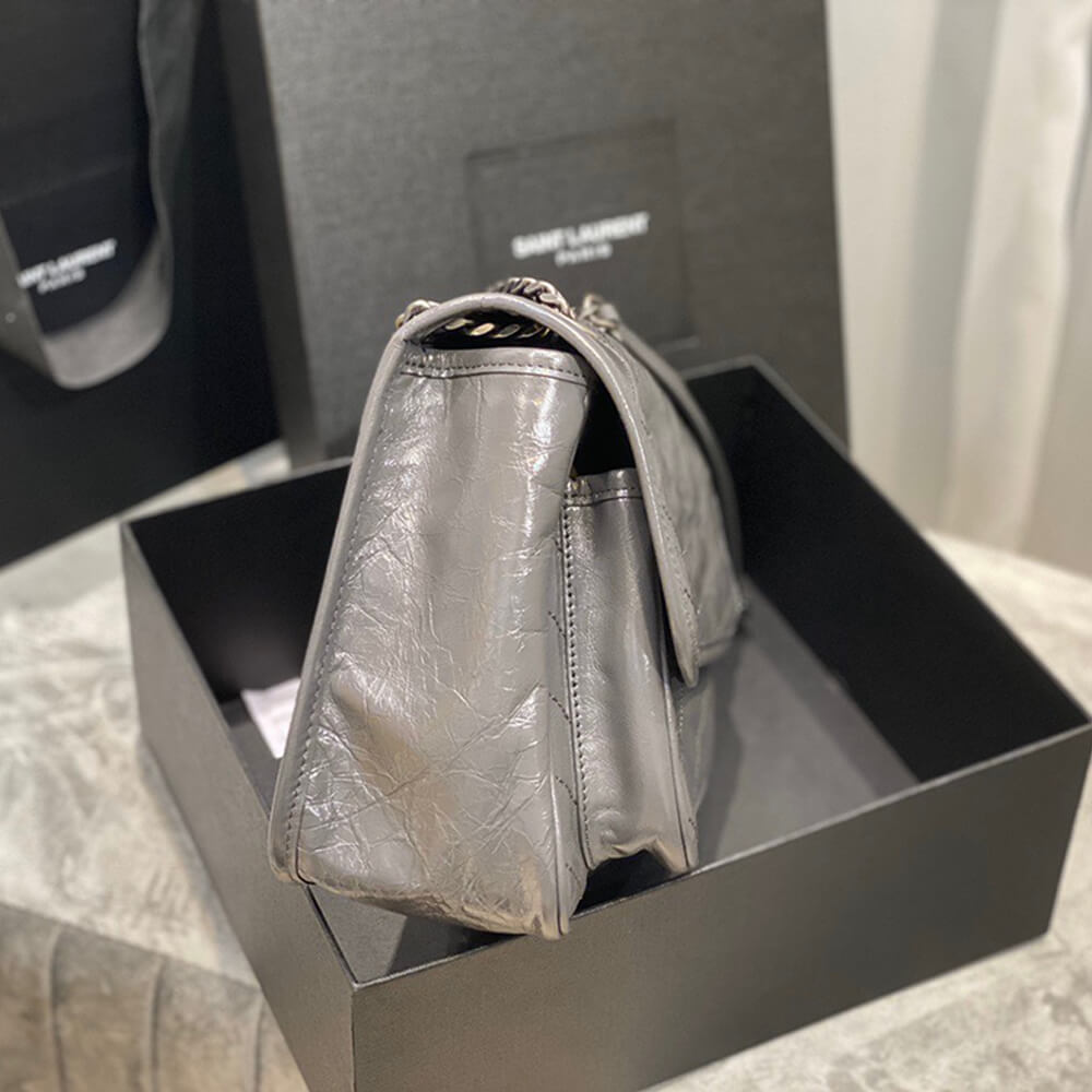 Grey SAINT LAURENT NIKI MEDIUM IN CRINKLED VINTAGE LEATHER - Image 4