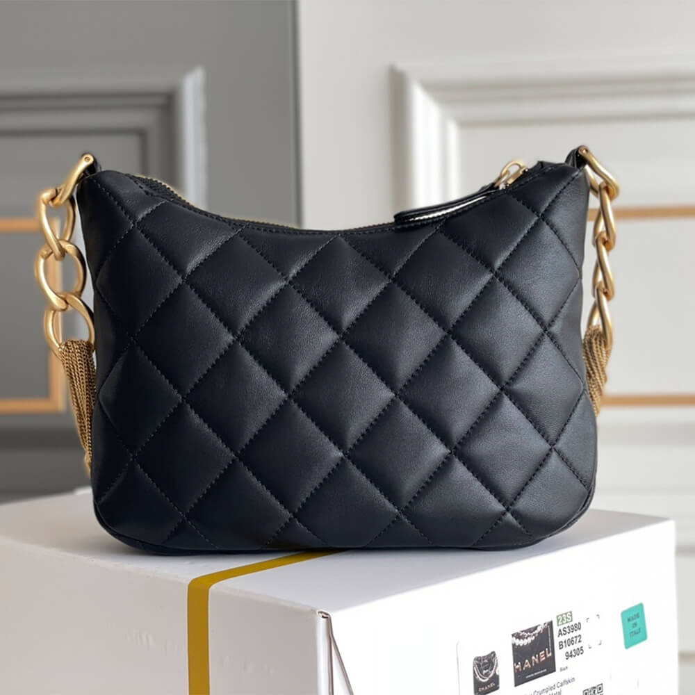 CHANEL HOBO HANDBAG - Image 4