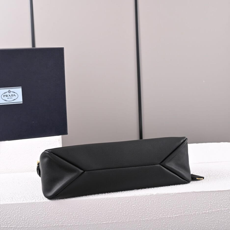 Black Prada Aimee large leather shoulder bag - Image 5