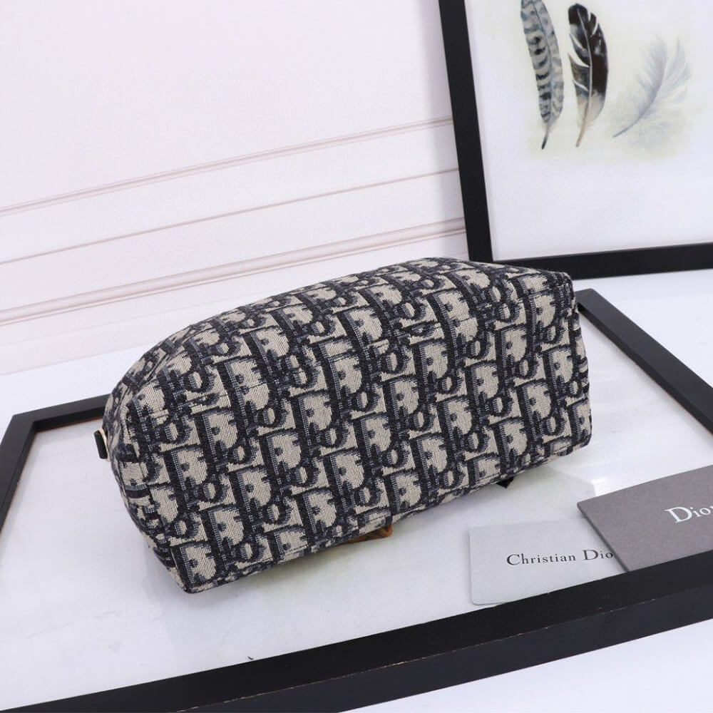 Medium DiorTravel Nomad Pouch - Image 5