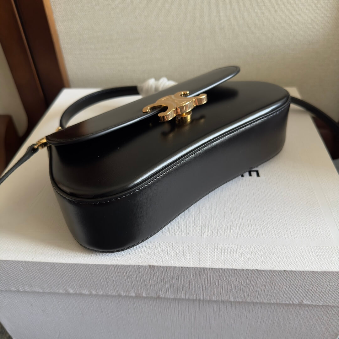 CELINE TEEN CELINE LOLA bag in shiny calf leather(High-end Grade) - Image 5