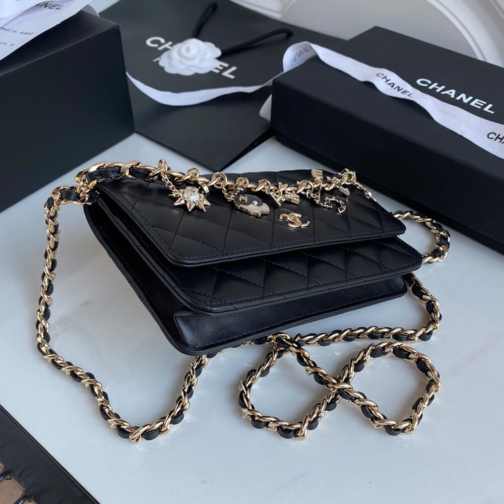 Black CHANEL Wallet on Chain - Image 5