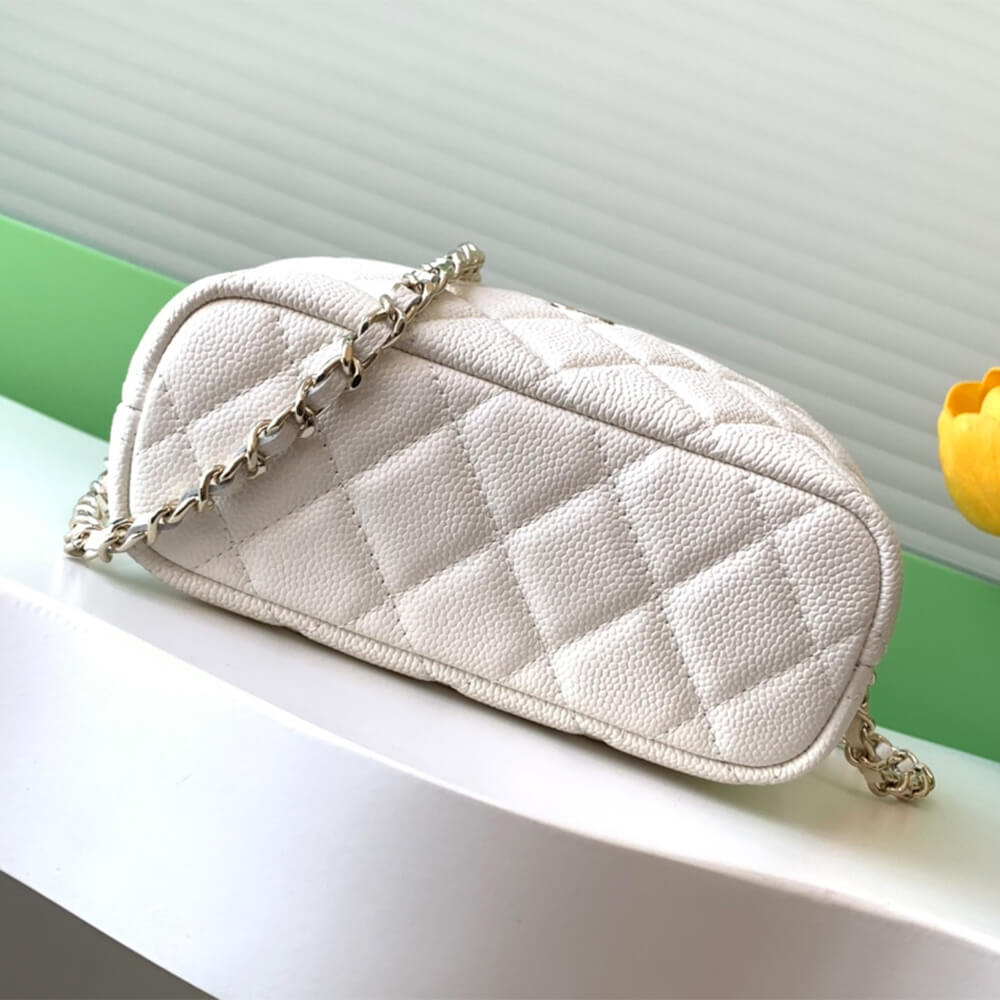 CHANEL 25C hobo bag - Image 5