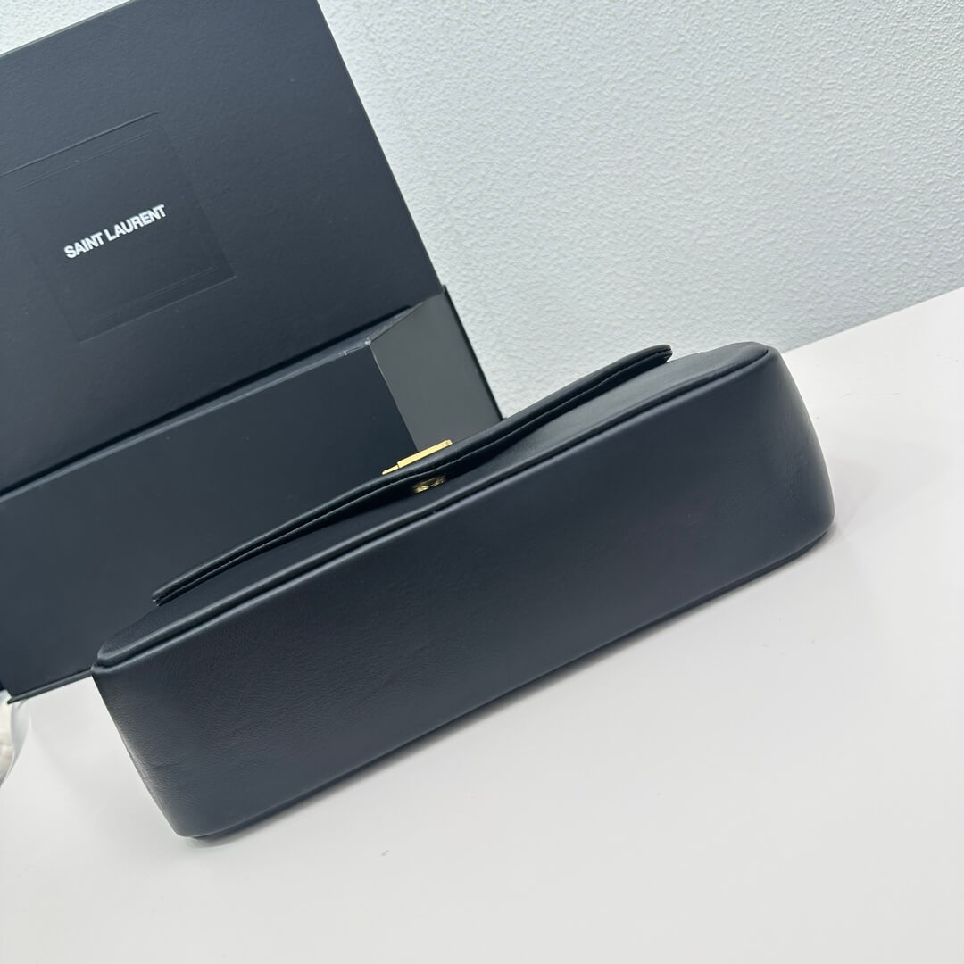 Black YSL CALYPSO small in plunged lambskin - Image 5