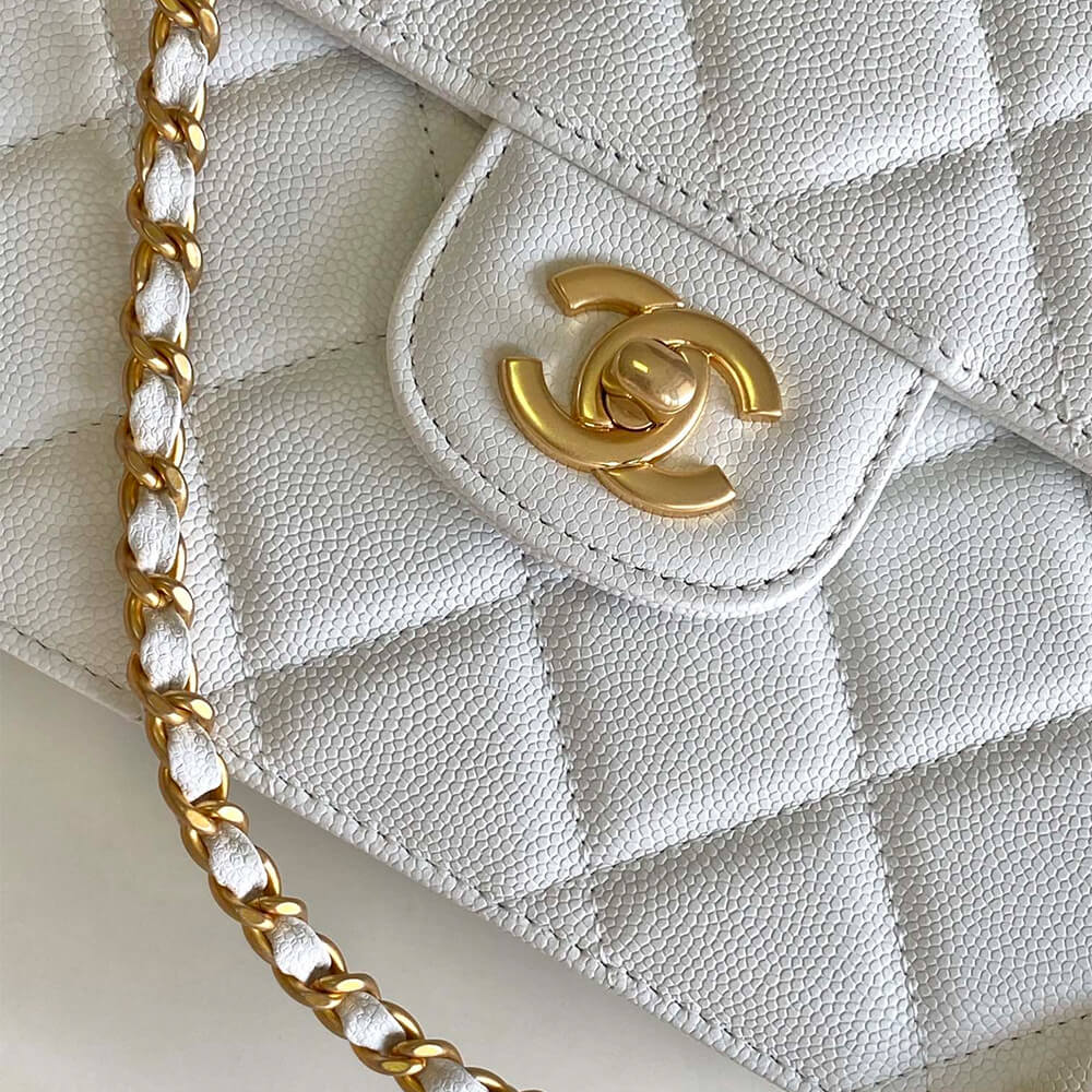 Chanel Large Handbag - Image 6