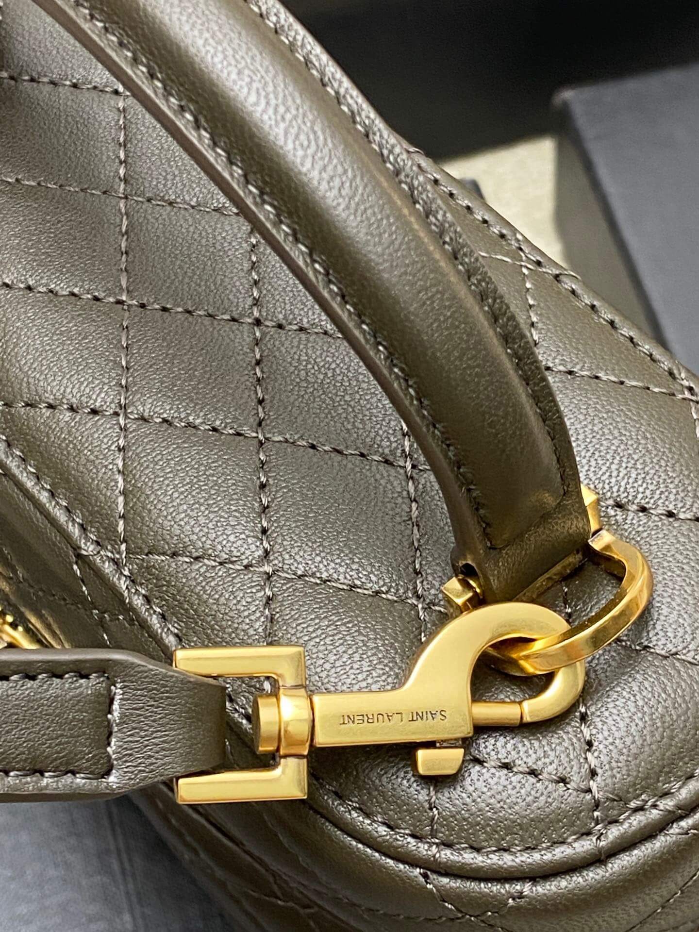 Green YSL GABY lambskin cosmetic bag - Image 6