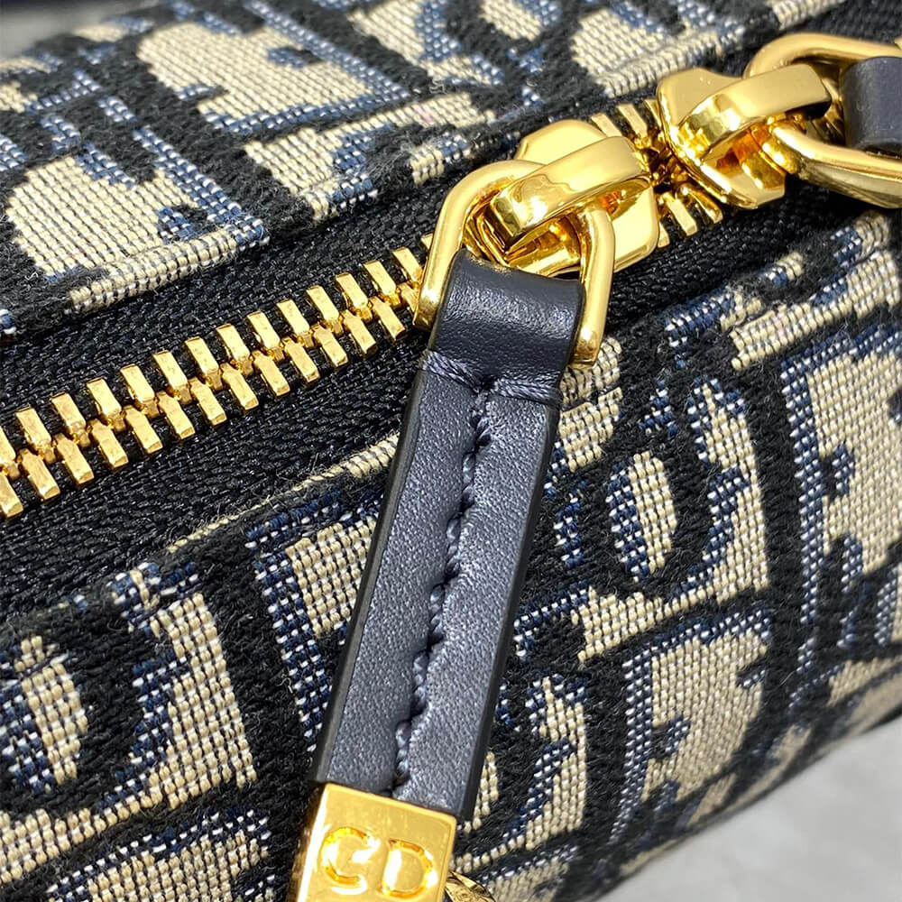 Dior Groove 16 Bag - Image 6