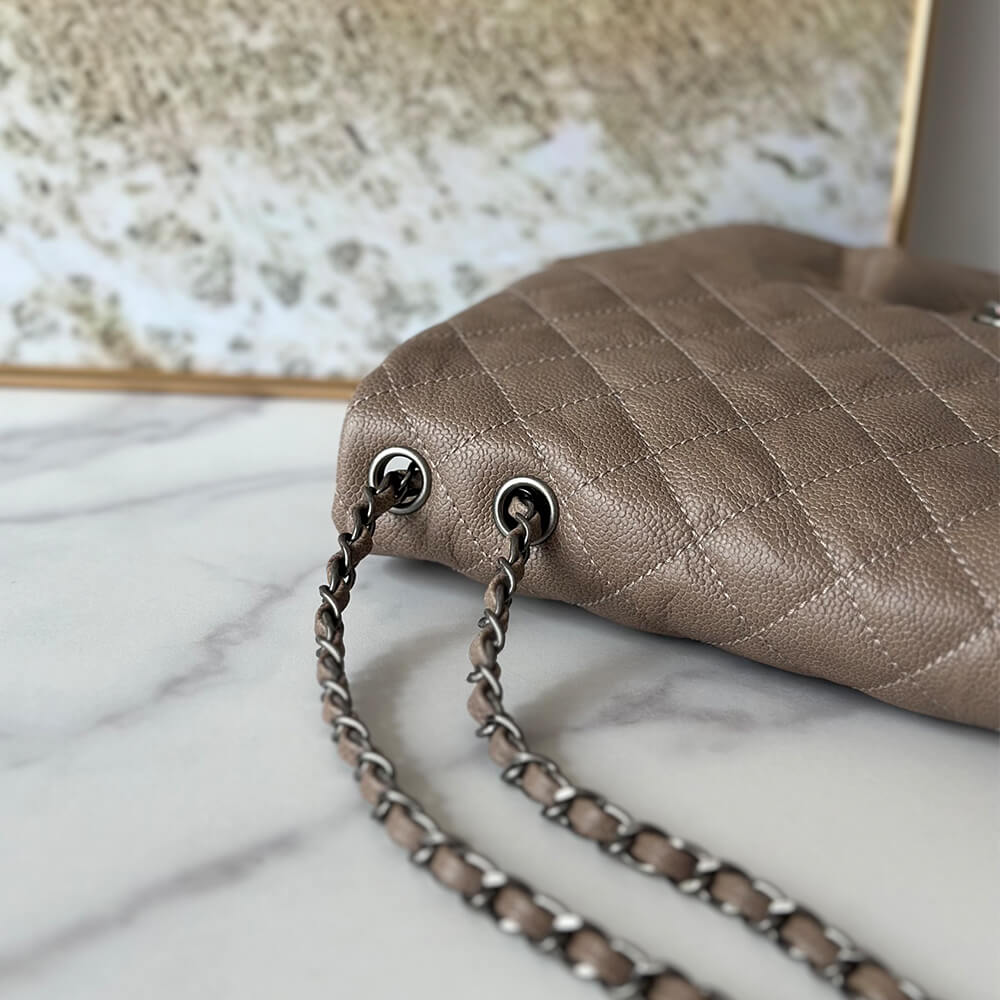 Chanel Vintage Cloud Bag (high-end grade) - Image 6