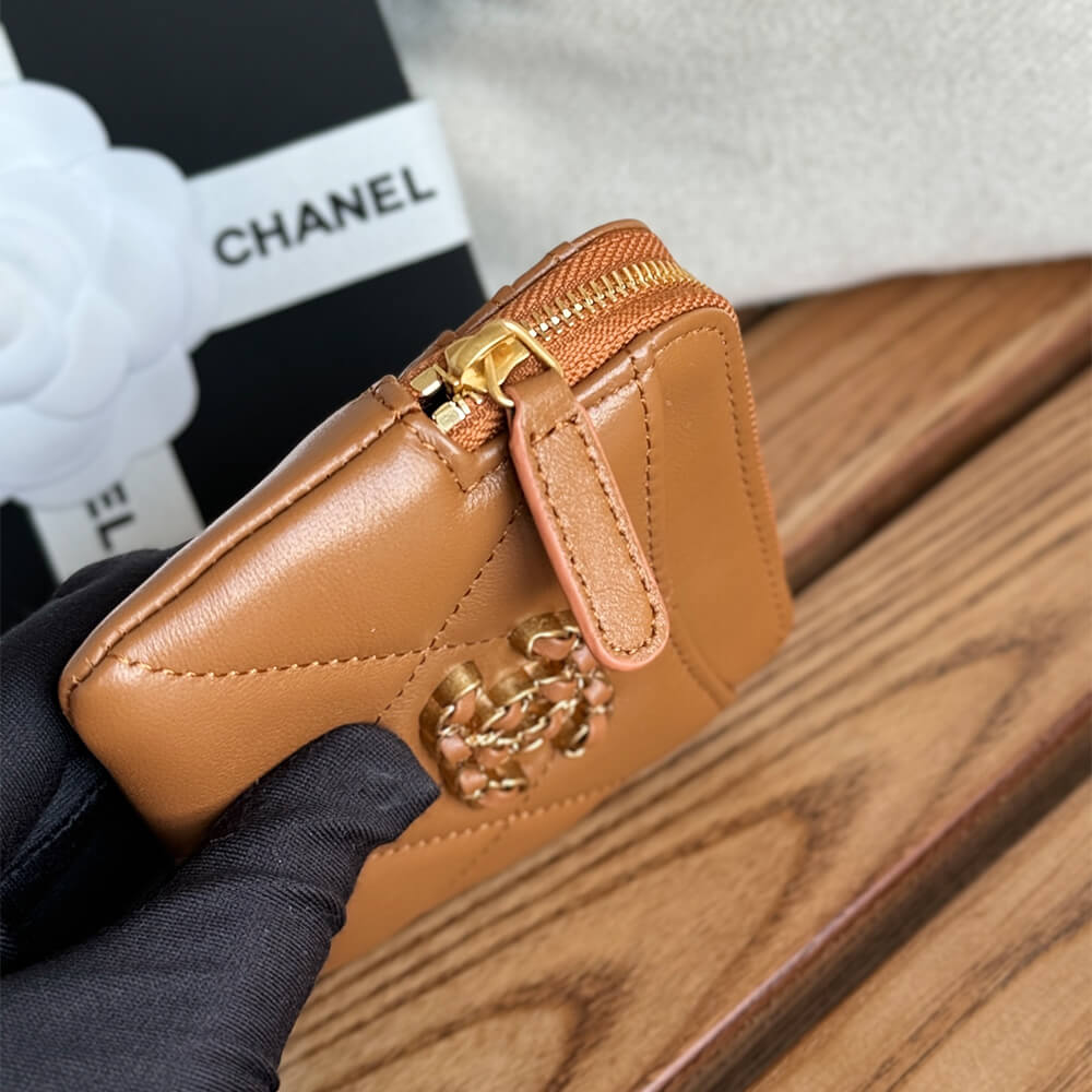 CHANEL 19 Zipped Coin Purse - Image 6