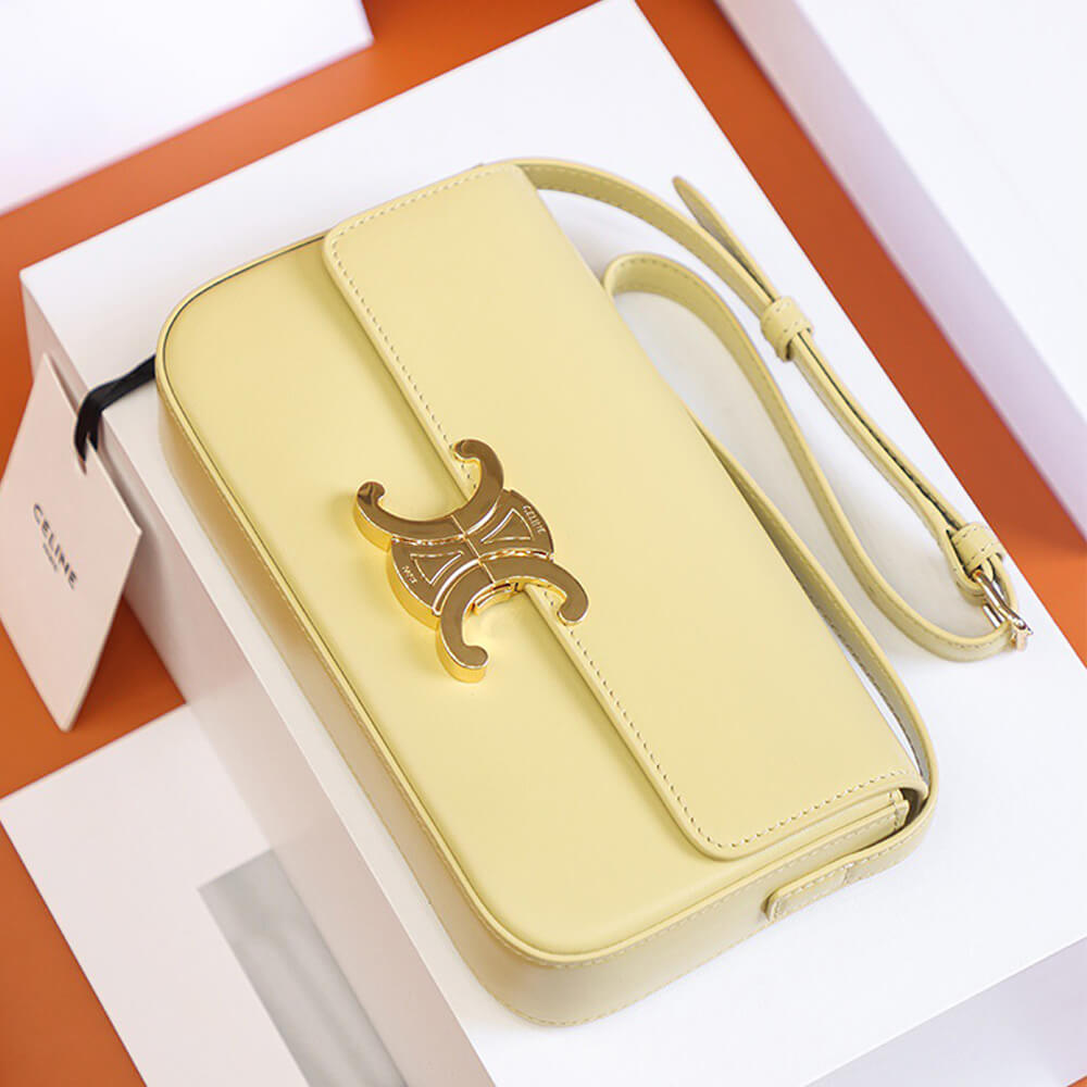 Papyrus CELINE TRIOMPHE SHOULDER BAG - Image 6