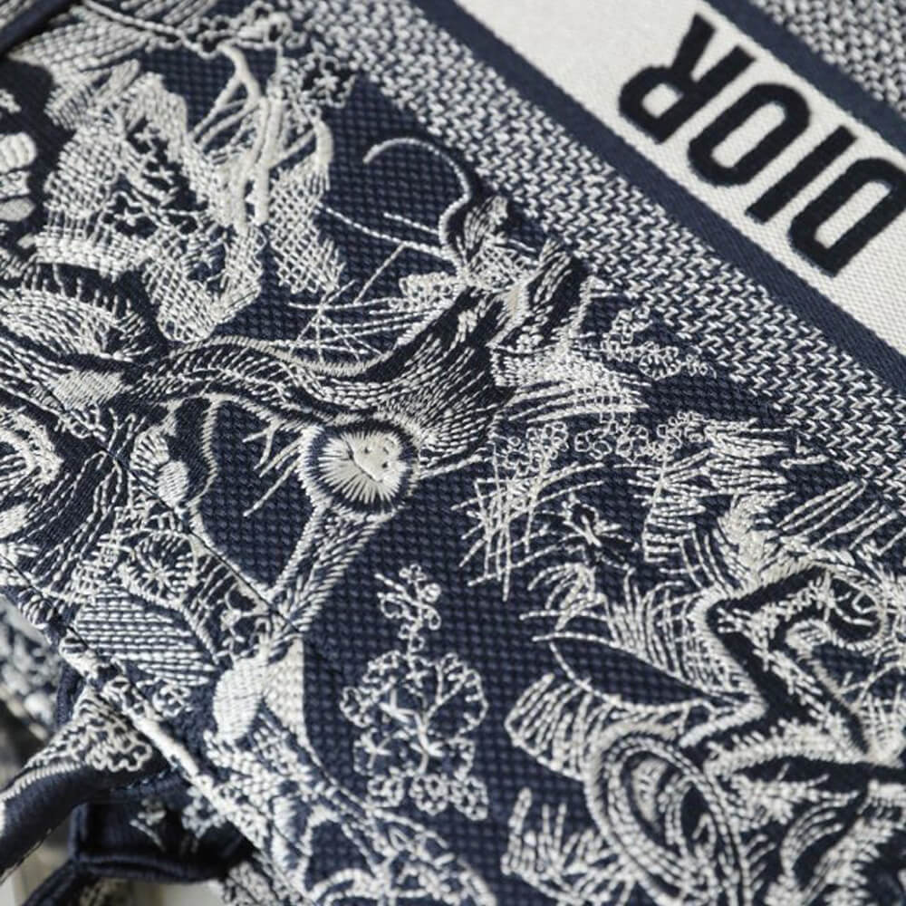 LARGE DIOR BOOK TOTE - Image 6