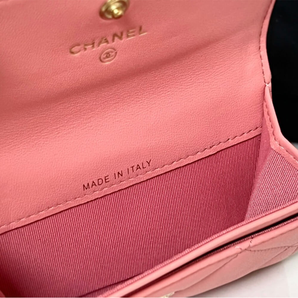 Chanel 19 flap card holder - Image 7