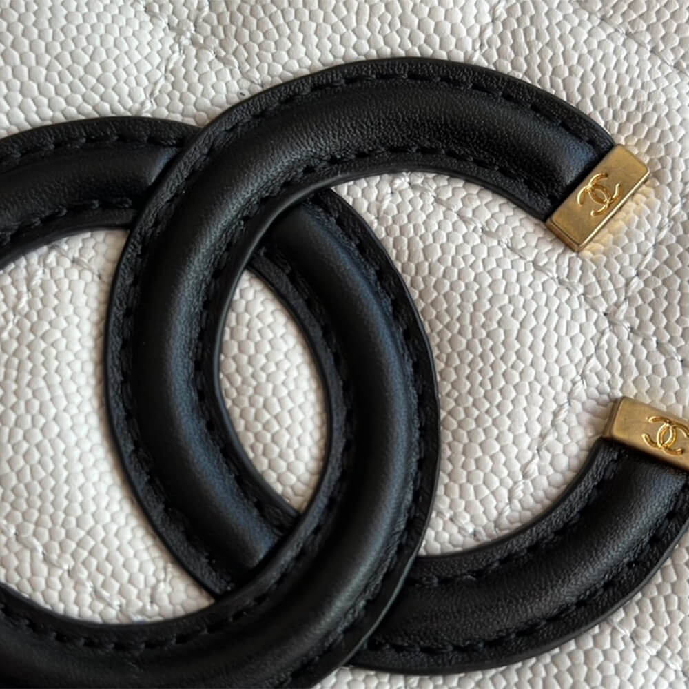 Chanel Medium Filigree Makeup Case - Image 7