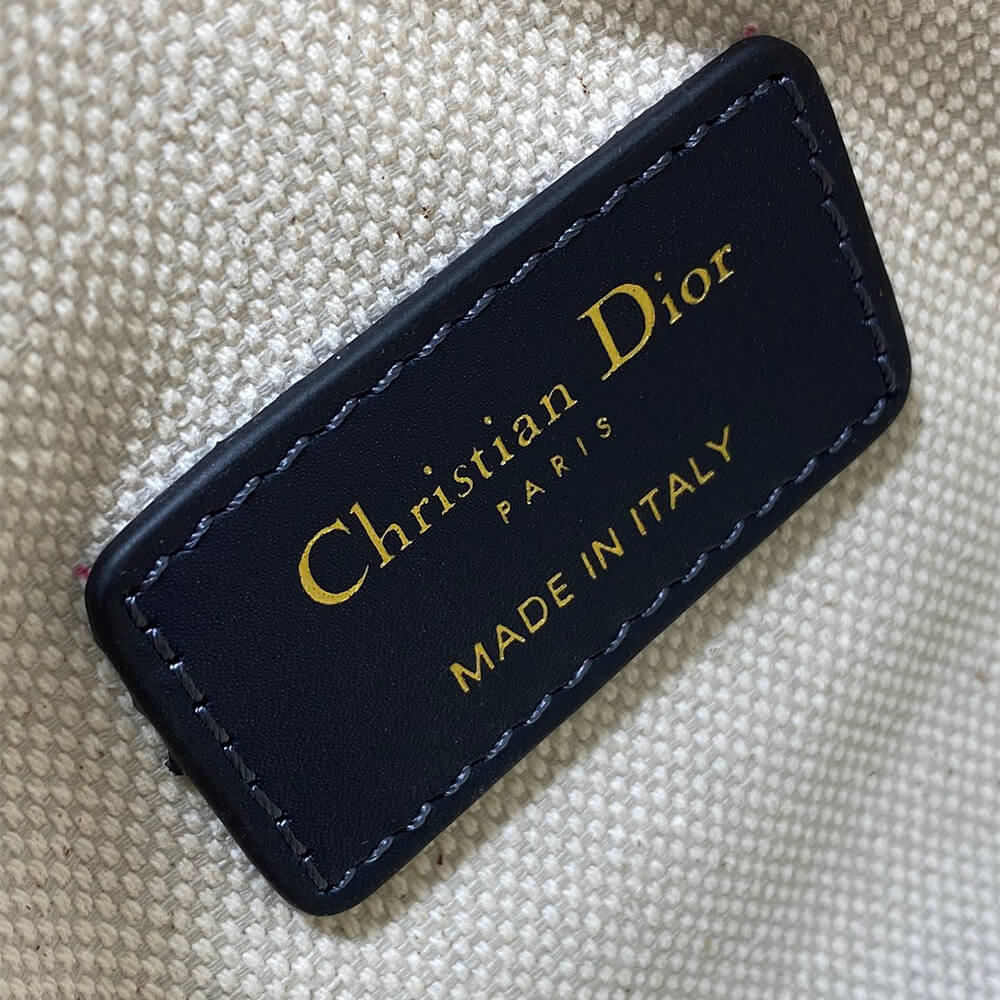 Dior Groove 16 Bag - Image 7