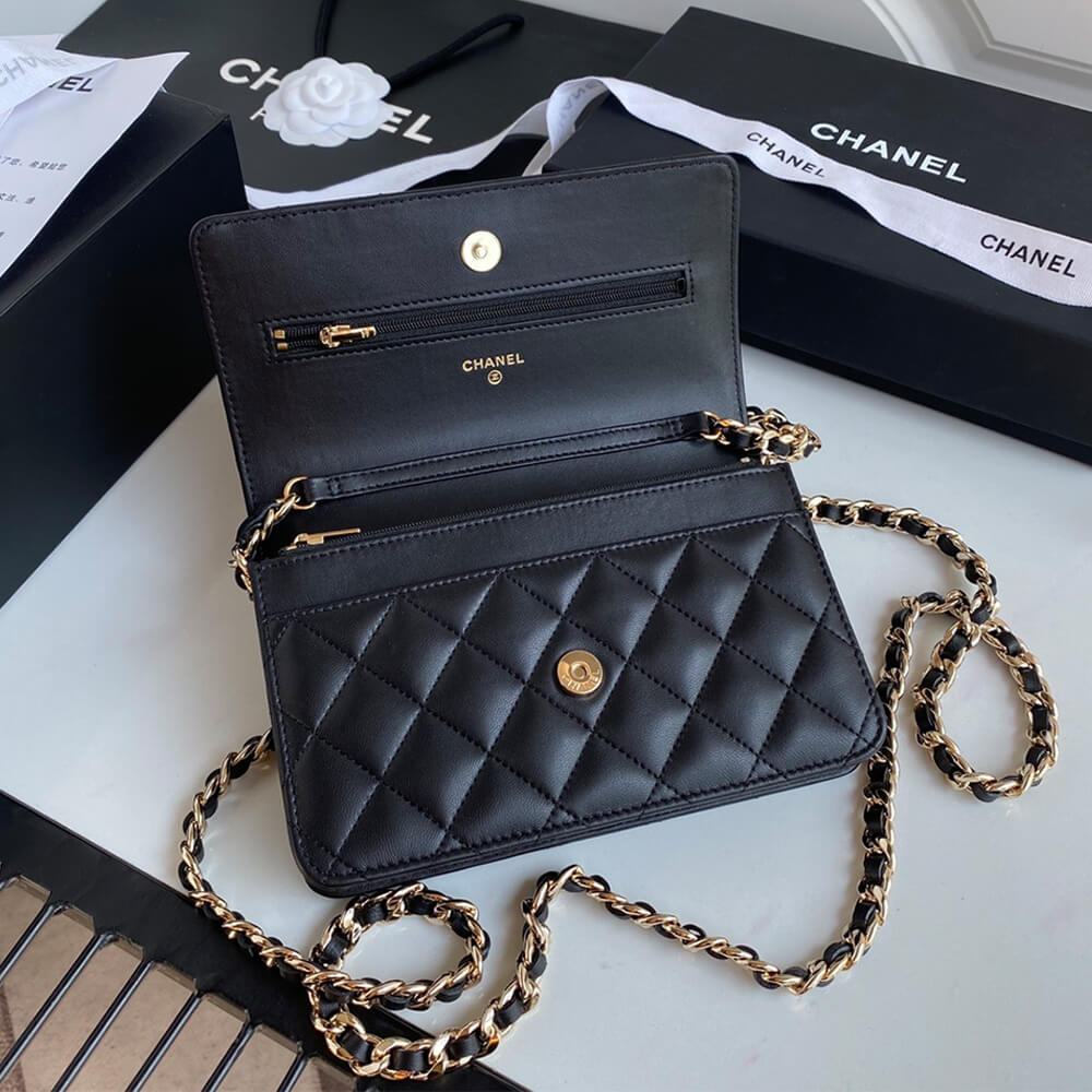 Black CHANEL Wallet on Chain - Image 7