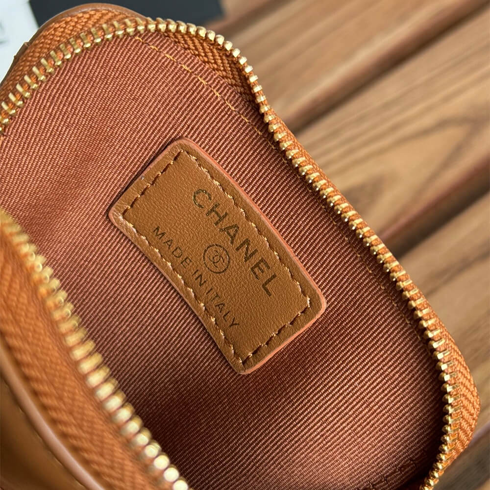 CHANEL 19 Zipped Coin Purse - Image 7