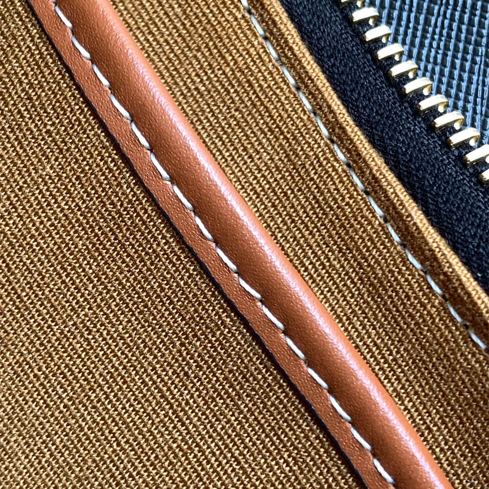 CELINE AVA TRIOMPHE medium bag with logo print - Image 7