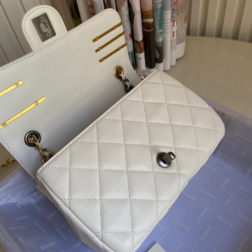 SMALL FLAP BAG - Image 7