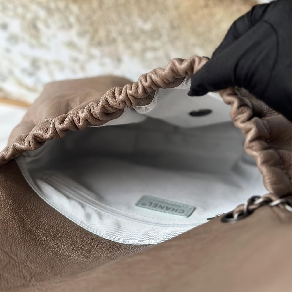 Chanel Vintage Cloud Bag (high-end grade) - Image 8