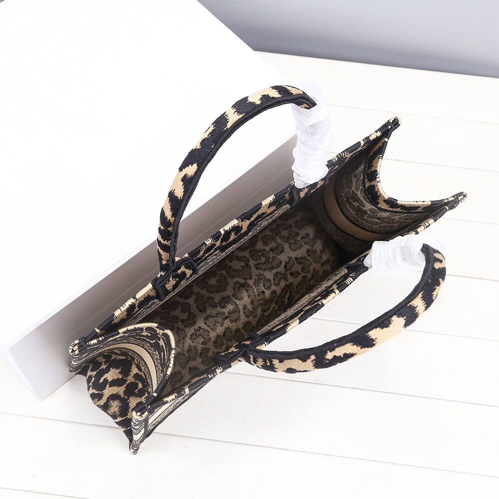 SMALL DIOR BOOK TOTE - Image 8