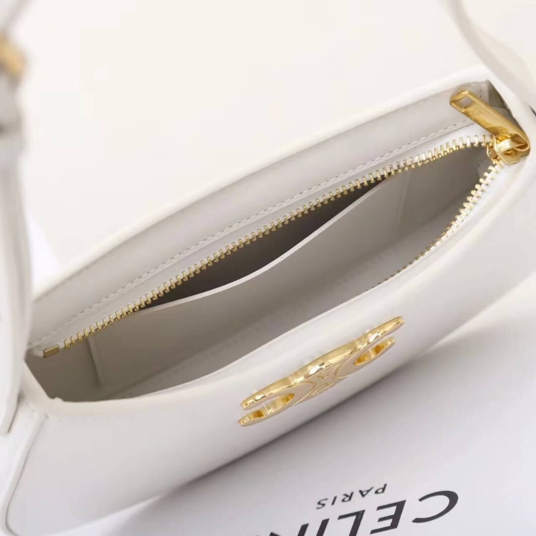 CELINE TILLY medium bag in shiny calf leather - Image 8