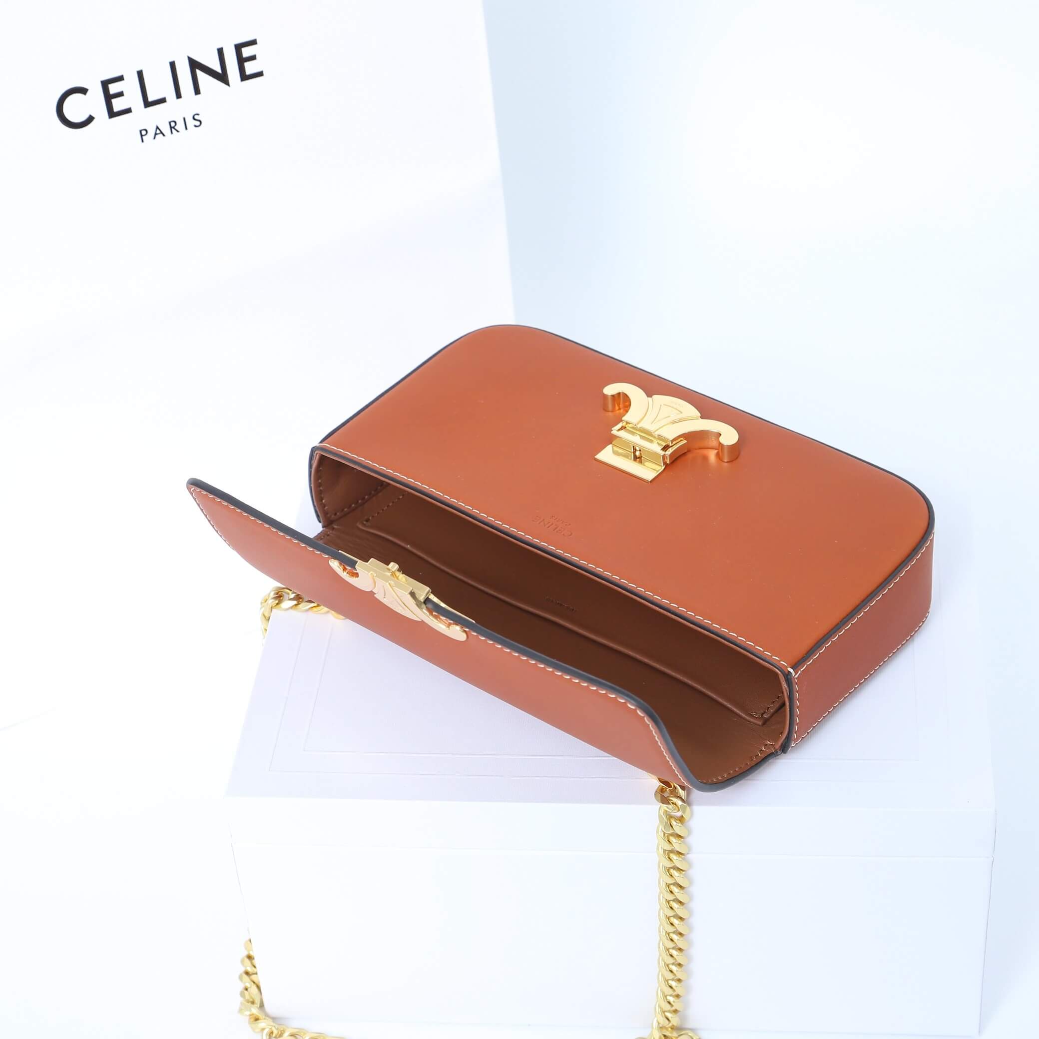CELINE CLAUDE shiny cowhide leather chain shoulder Bag - Image 8