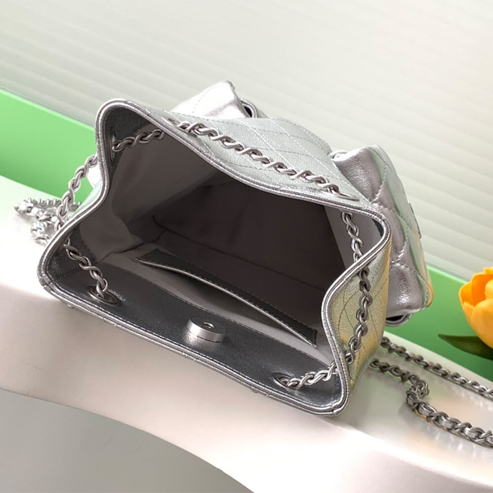 CHANEL Backpack (high-end grade) - Image 8