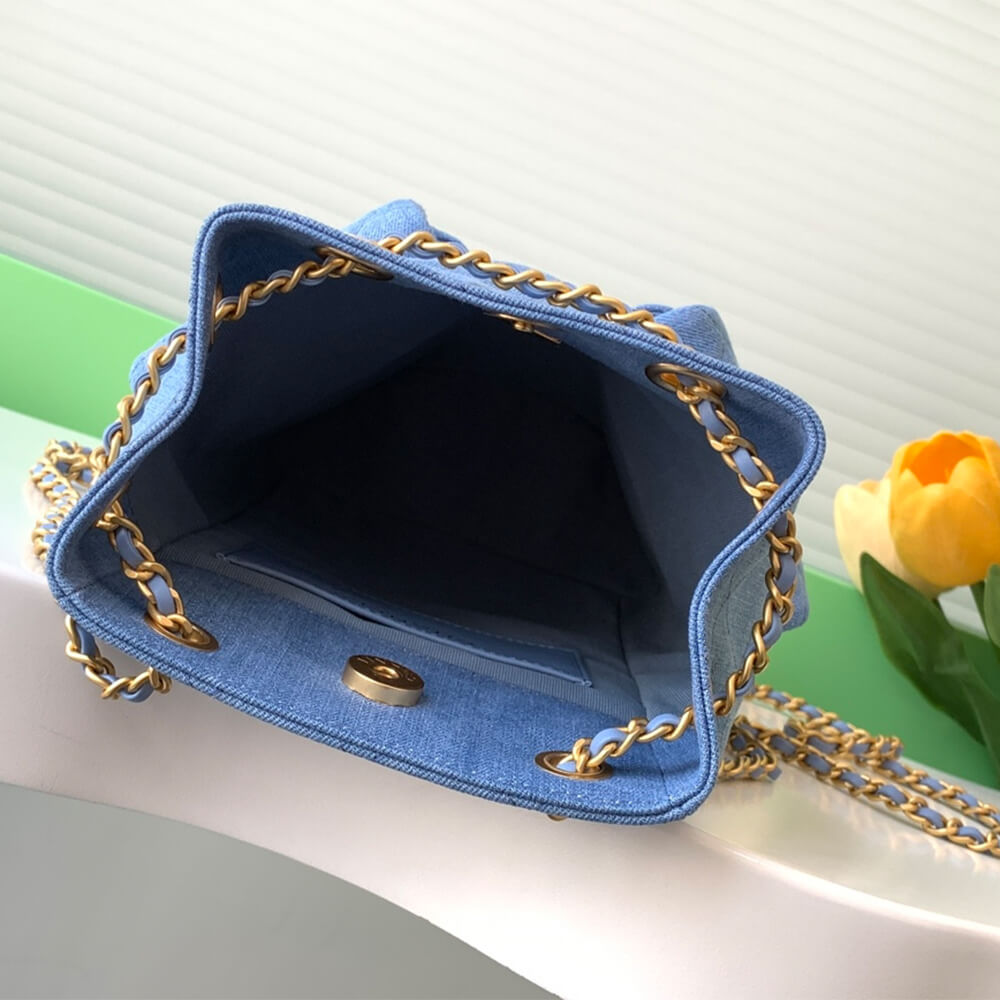 CHANEL Backpack (high-end grade) - Image 8