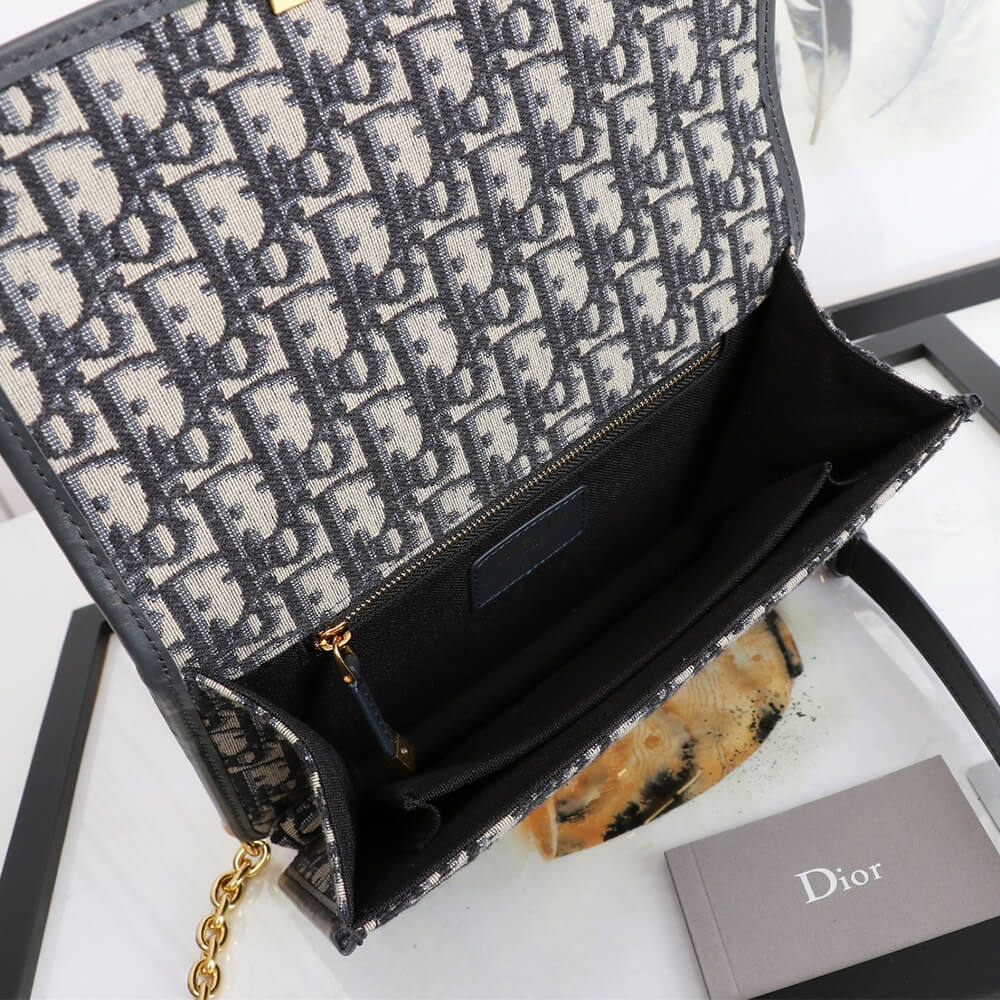 DIOR 30 MONTAIGNE CHAIN BAG - Image 9